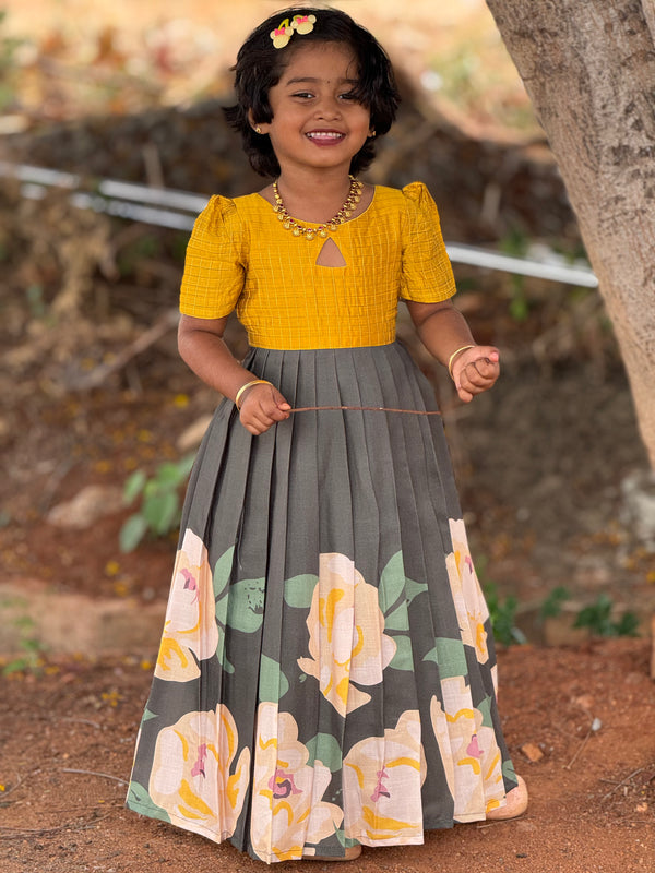 Poovizhi - Mustard Bottle Green - SKA-2907