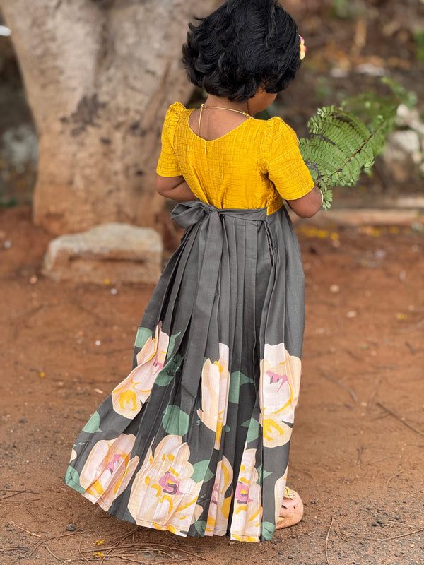 Poovizhi - Mustard Bottle Green - SKA-2907